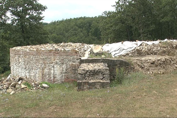 Negotin:  Završavaju ovogodišnji radovi na arheološkom lokalitetu Vrelo - Šarkamen