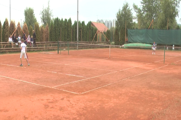 Teniski turnir na Popovoj plaži u Zaječaru