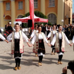 Zaječar: Koncert Centra za tradicionalne umetnosti  „Koreni“ na Trgu oslobođenja u Zaječaru
