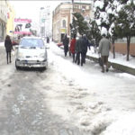 Anketa: Koliko Zaječarcima smetaju neočišćeni trotoari (VIDEO)