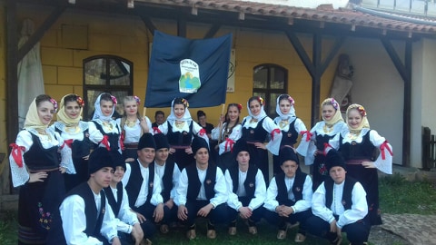 Gradski folklorni ansambl „Zora“ iz Zaječara učestvovao na Festivalu folklora „Zlatni opanak“ u Valjevu
