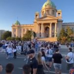 Četvrti građanski protest: Sukob policije i demonstranata u Beogradu