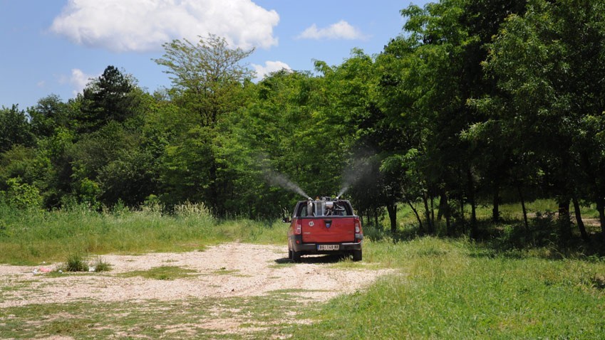 Akcija zaprašivanja komaraca na tеritoriji Zajеčara