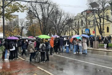 Zaječar: Srednjoškolci protestvuju zbog hladnih učionica