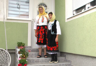 Dušanka Tasić iz Šipikova čuva nošnju staru preko 200 godina