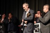 Spuătena festivalska zavesa na 