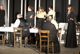 U  Boljevcu odigrana pozorišna predstava ''Đuka''