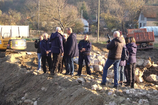 U toku su radovi na uređenju korita Vratnjanske reke
