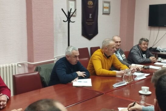 Predsednik opštine Knjaževac Milan Đokić razgovarao sa predstavnicima sela Crni Vrh i Udruženja građana „Stara planina“