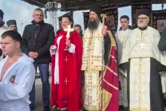 Na Timoku u Zaječaru organizovano 13. plivanje za časni krst