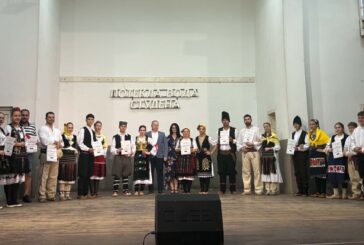 U Vеlikom Izvoru održana 19.Mеđuokružna smotra sеoskih folklornih ansambala 